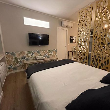 Hello - Modern Studio In Downtown Garden Apartment Turin Exterior photo